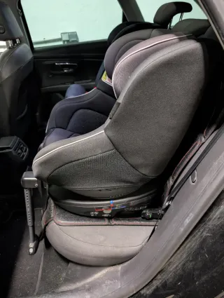 Sillita de coche Joie Spin 360 (0-4 años)