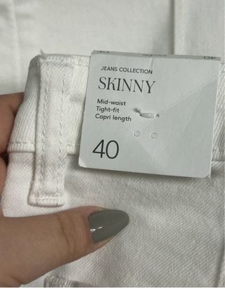 Jeans capri blancos Mango 40