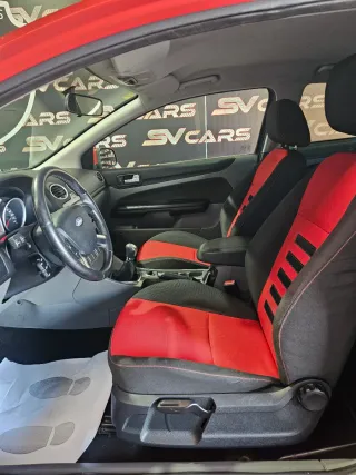 Ford Focus 1.6 gasolina 115cv,105.000k,año 3/2008.