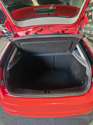 Ford Focus 1.6 gasolina 115cv,105.000k,año 3/2008.