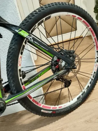 Bicicleta Felt de carbono 27.5 11v