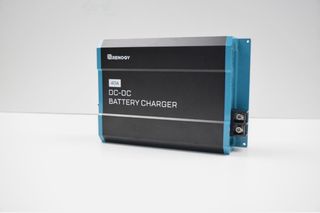 RENOGY 40A DCDC Nuevo Cargador Booster