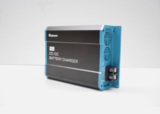 RENOGY 40A DCDC Nuevo Cargador Booster