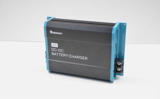 RENOGY 40A DCDC Nuevo Cargador Booster