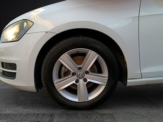 Volkswagen Golf Advance 1.6 TDI 77 kW (105 CV)
