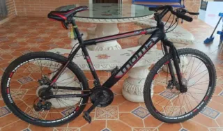 Bicicleta de Montaña Moma GT-26