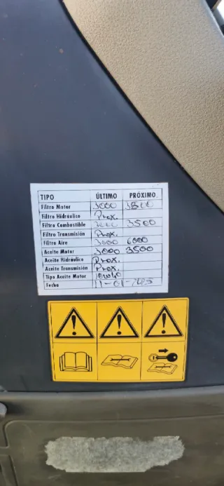 Tractor Claas Nexos 240VL