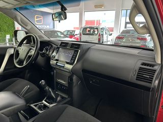 TOYOTA LAND CRUISER 2.8 D-4D VX 204CV