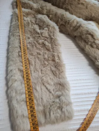 Chaqueta Zara efecto pelo cinturón beige.ZW.