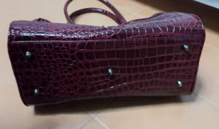 Borsa Carpisa bordeaux effetto coccodrillo