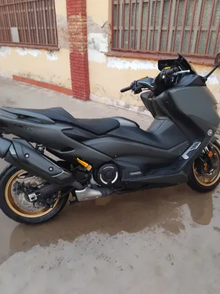 YAMAHA TMAX 560 TECH MAX 2020