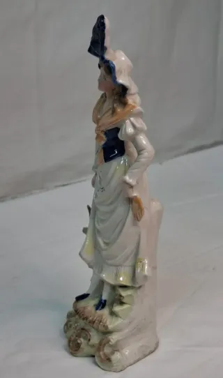 Figura biscuit Siglo XIX para restaurar