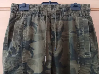 Pantalones camuflaje (Talla S)