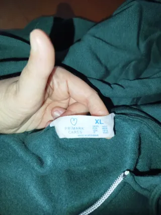 CHÁNDAL VERDE PRIMARK XL