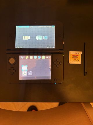 Nintendo 3DS XL Azul + estuche + cargador