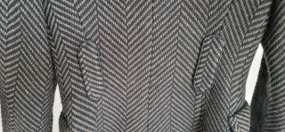 Abrigo Zara negro y verde