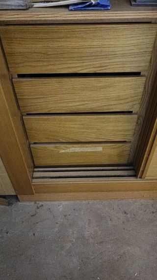 Armario puertas correderas madera y cristal