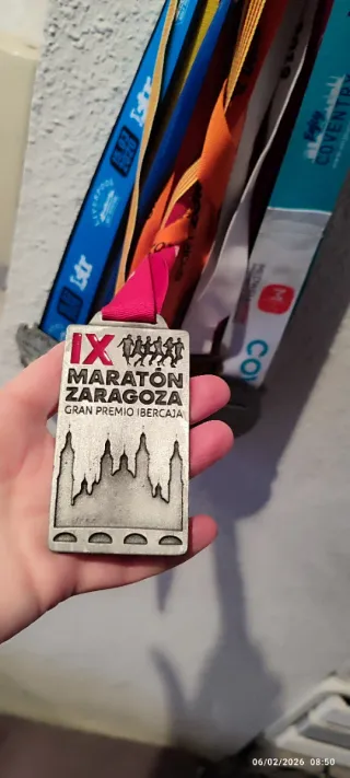 Lote 19 Medallas Marathon y Media Maraton