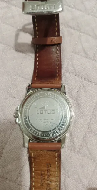 Reloj Lotus Correa Marrón