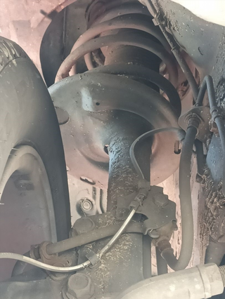 AMORTIGUADOR DELANTERO IZQUIERDO TOYOTA VERSO (AU