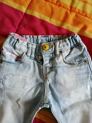 Pantalones vaqueros bebé