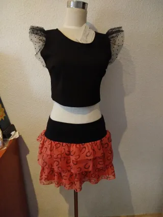 Conjunto Top y Falda con Estampado