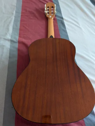 Guitarra Clásica Admira 3/4