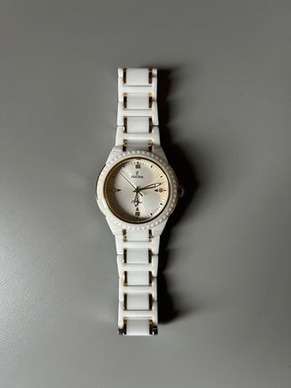 Reloj Festina Mujer Cerámica Blanca y Oro