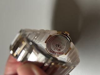 Reloj Festina Mujer Cerámica Blanca y Oro