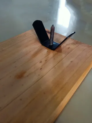 Tabla "Jamonero"  de Madera y Metal