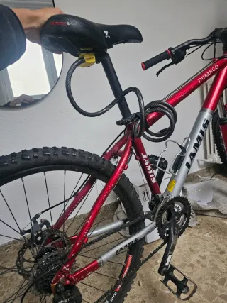Bicicleta Montaña Jamis Durango 1.0 Roja