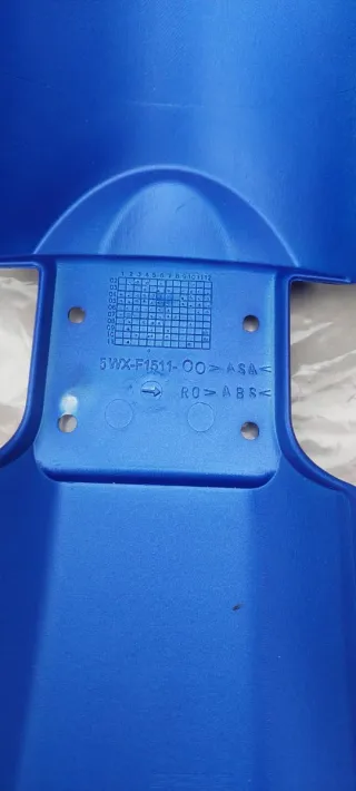 Yamaha TZR 50 (2010) Guardabarros delantero NUEVO