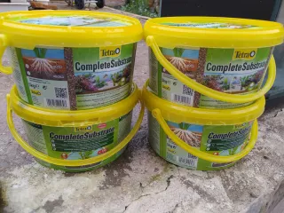 Acuario 200L Completo. Urge venta.