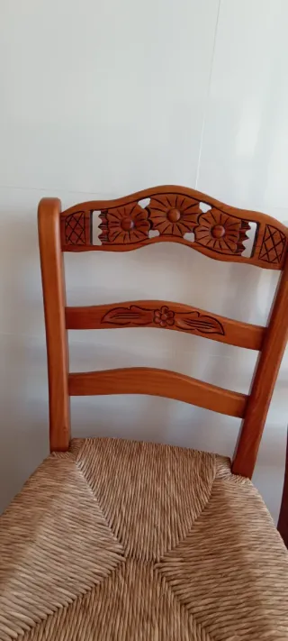 Juego de 2 sillas de madera