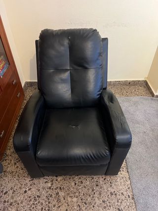 Sillón reclinable negro