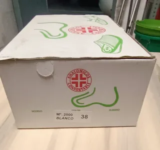 Zapatos de seguridad blancos