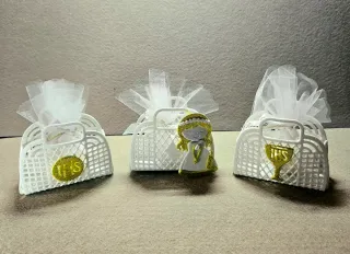 Pottaconfetti Comunione Bianchi con IHS