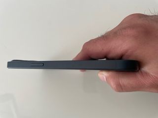 iPhone 12 64GB Negro - Mica Trasera Rota