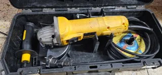 Mini amoladora radial DEWALT con maletin y discos