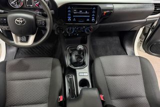 HILUX 23000KM DOBLE CABINA 2021