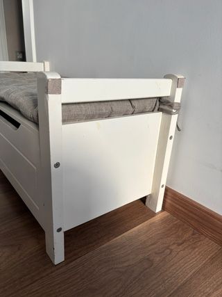 Banco de almacenaje/ baúl de madera.