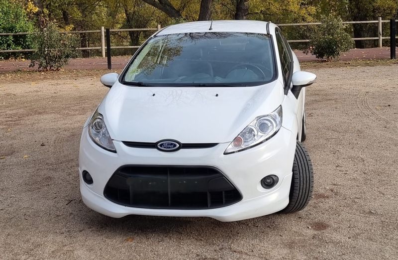 Ford Fiesta 1.6 TDCI Sport 3p. - foto 1