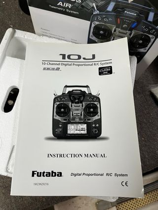Emisora Futaba T10J