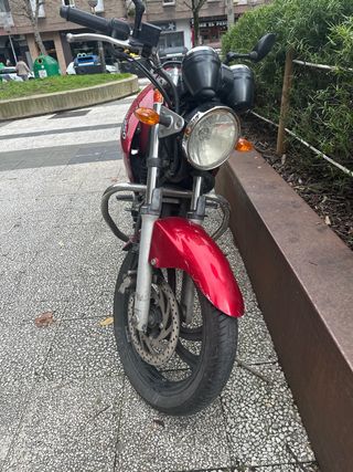Yamaha YBR 250 Roja