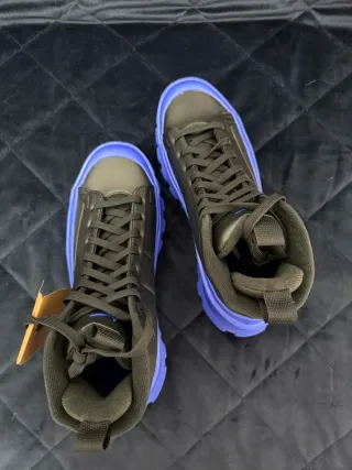 Nike Blazer Roam Mid Botas Negras y Azules