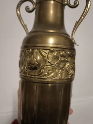 Jarrones altar dorados