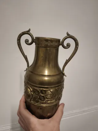 Jarrones altar dorados