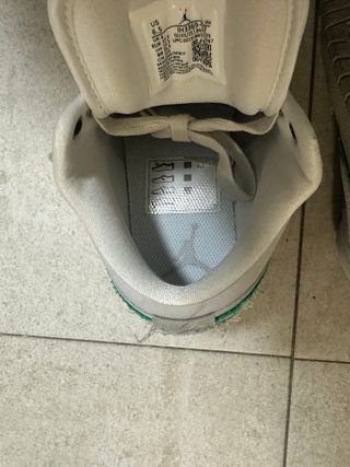 Nike Air Jordan Gris/Blancas Talla 37.5