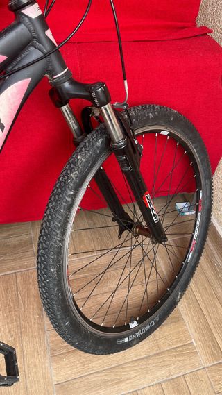 Bicicleta Montaña Conor 5400 Negra/Rosa