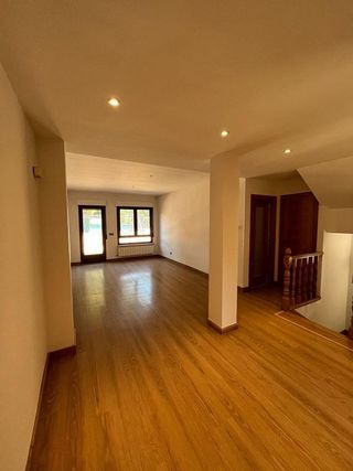 Casa pareada en alquiler en Parque de la Coruña - Las Suertes en Collado Villalba